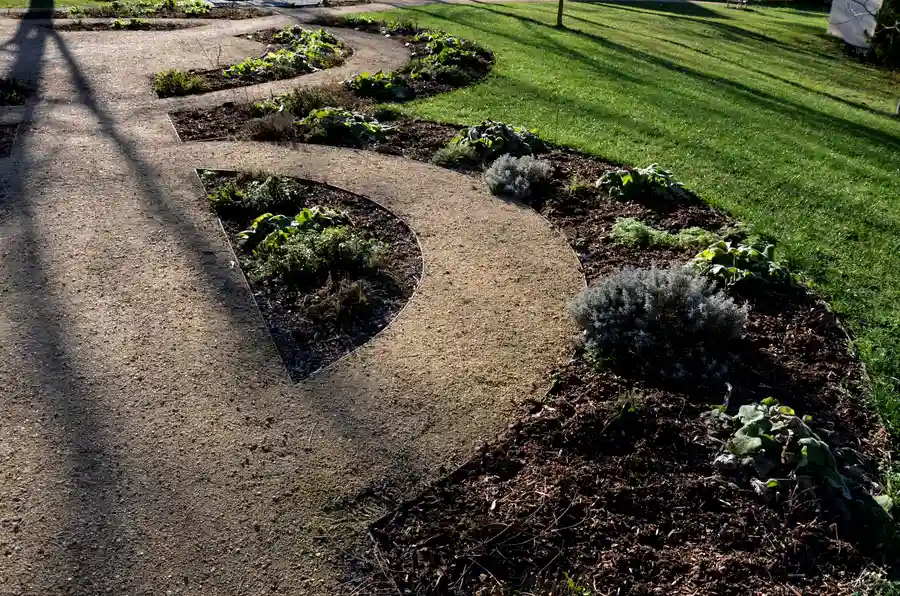 The Role Of Hardscaping In Enhancing Landscape Design in Frankfort, IL